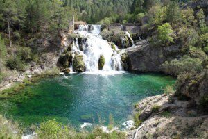 Las 10 mejores piscinas naturales de España para refrescarte este verano